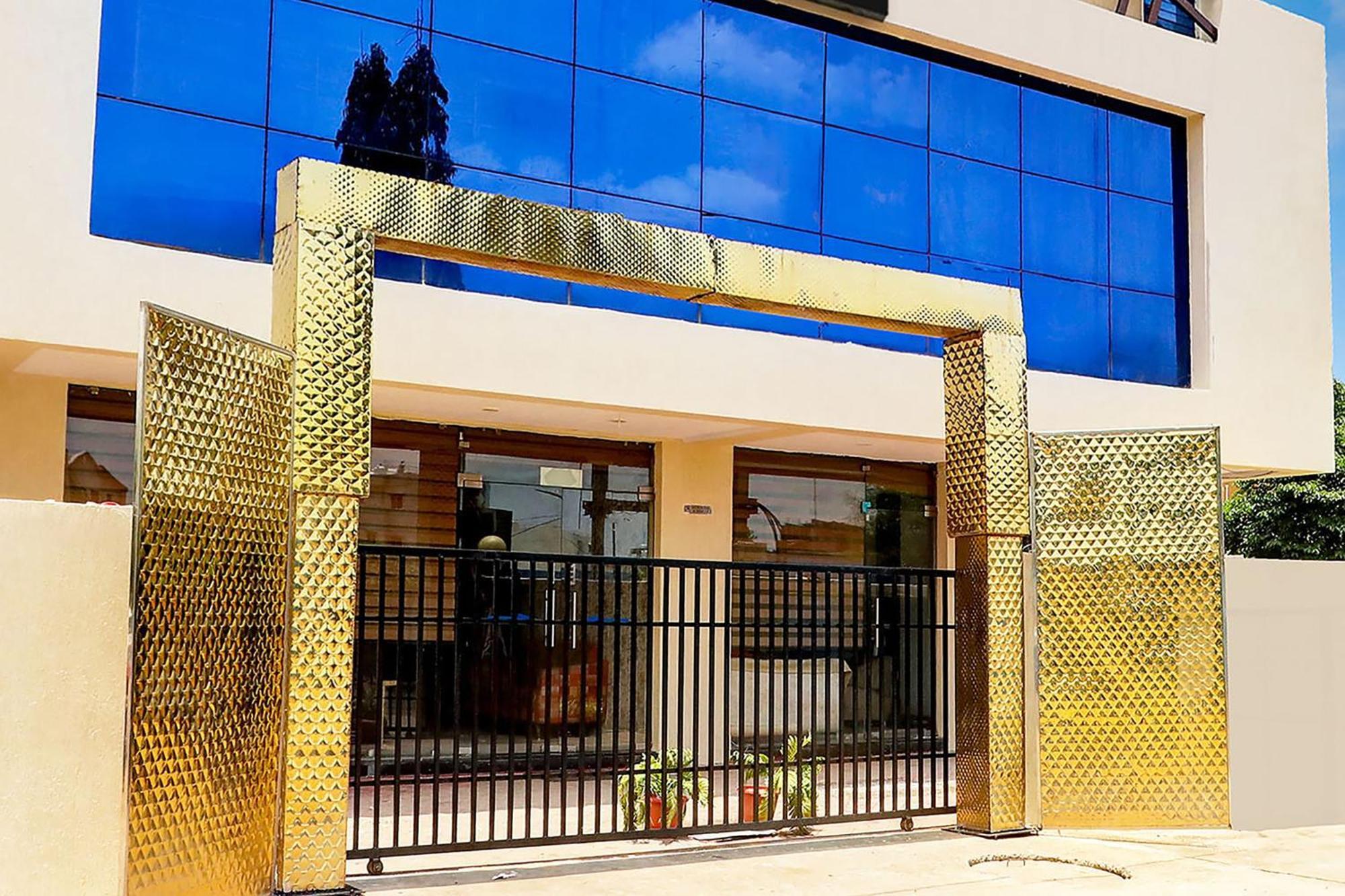 Super Townhouse Hoshangabad Road Near Aashima Mall Samarda Kaliasot Luaran gambar